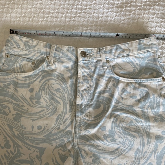 High Rise Printed Shorts Light Blue - Picture 13 of 15